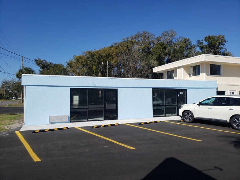 More Photos Of 700 N Main St, Kissimmee Office For Sale