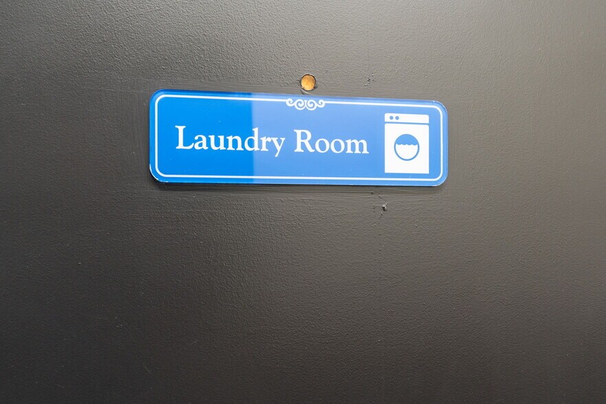 More Photos Of 1309 Fair Ave, Columbus Apartments For Sale