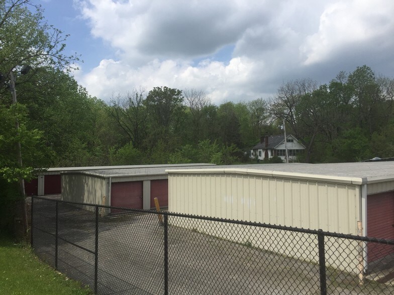 More Photos Of 1205 E State Blvd, Fort Wayne Flex For Sale