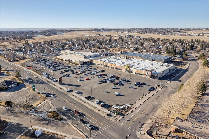 More Photos Of 1616 E Pershing Blvd, Cheyenne Freestanding For Sale