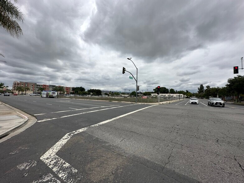 More Photos Of 444-472 S Escondido Blvd, Escondido Land For Sale