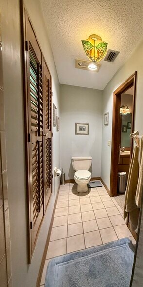 More Photos Of 33322 County Road 437, Sorrento Specialty For Sale