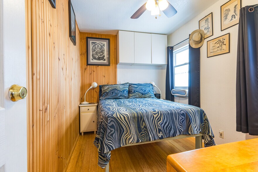 More Photos Of 830-832 Pismo Ct, San Diego Apartments For Sale