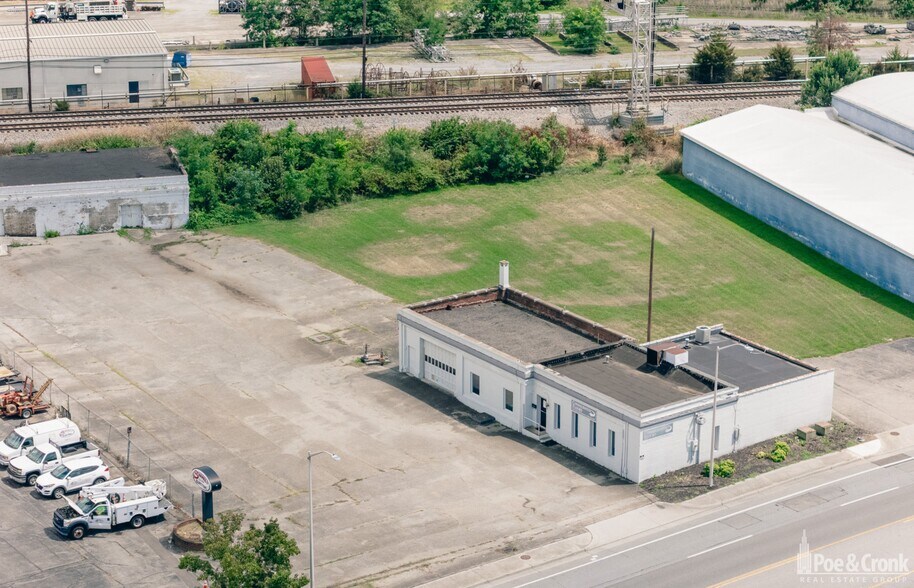 More Photos Of 907 Kimball Ave NE, Roanoke Industrial For Sale