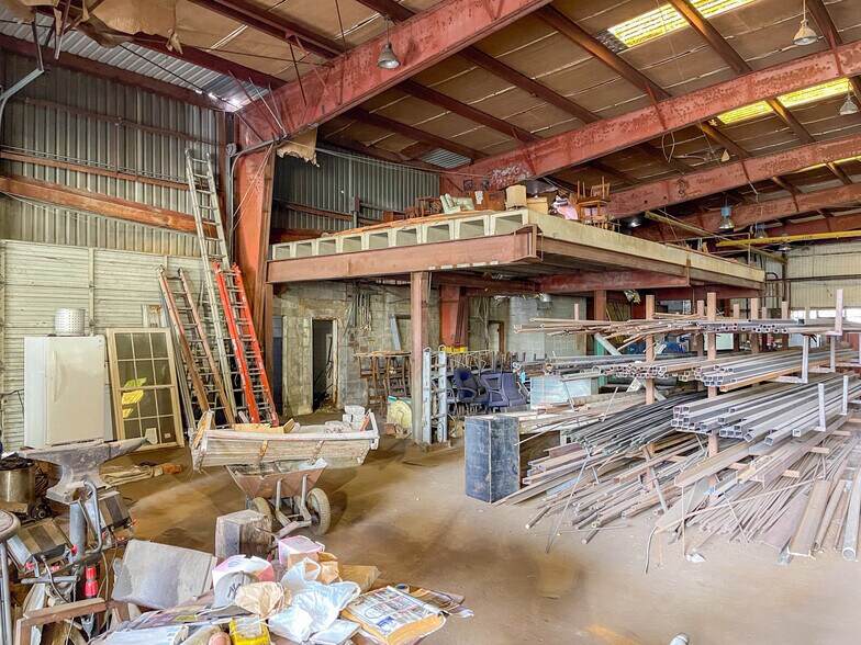 More Photos Of 7455 E Industrial Dr, Baton Rouge Industrial For Sale