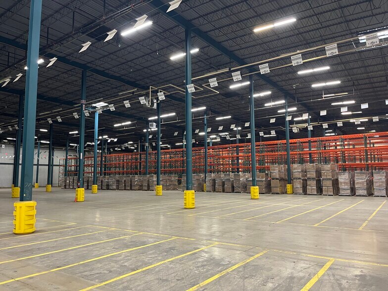 More Photos Of 905 Wheeler Way, Langhorne Warehouse For Lease
