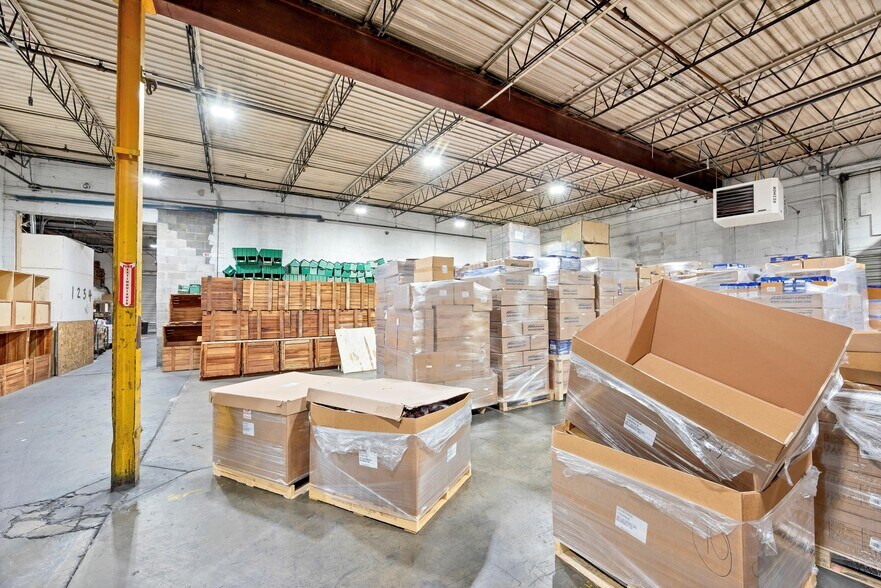 More Photos Of 110 Industrial Rd, New Windsor Township Warehouse For Lease