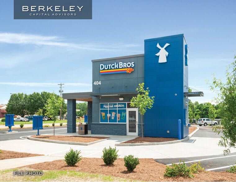 Primary Photo Of 521 Huffman Mill Rd, Burlington General Retail For Sale