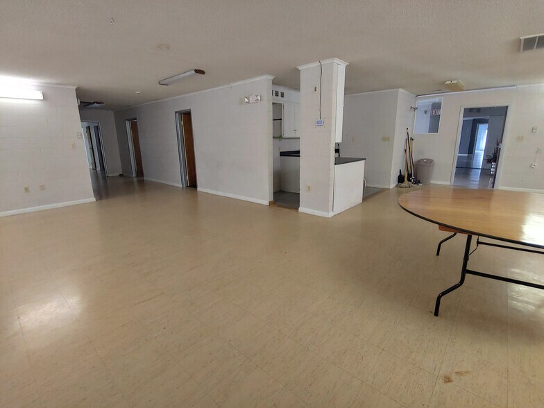 More Photos Of 4913 Archdale Rd, Trinity Office For Sale