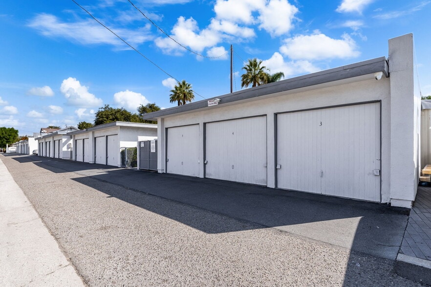 More Photos Of 111 Stanford Ave, Fullerton Apartments For Sale