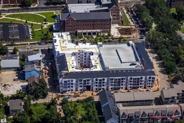 More Photos Of Gaines Street, Tallahassee Apartments For Lease