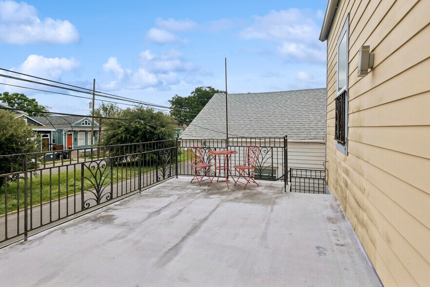 More Photos Of 2764 Orleans Ave, New Orleans Storefront Retail Residential For Sale