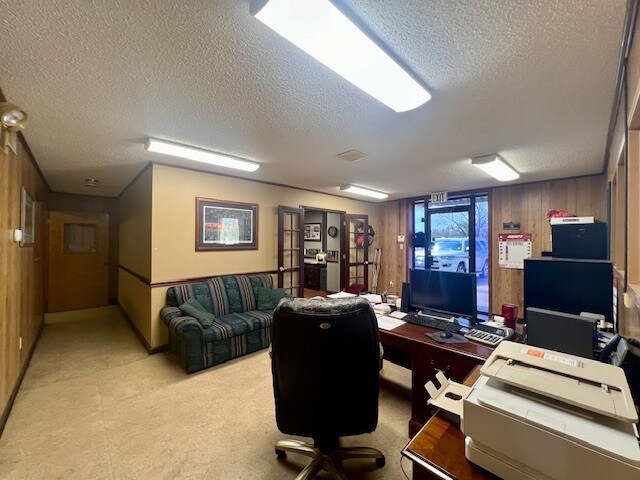 More Photos Of 323 Parker Rd, Monroe Distribution For Sale