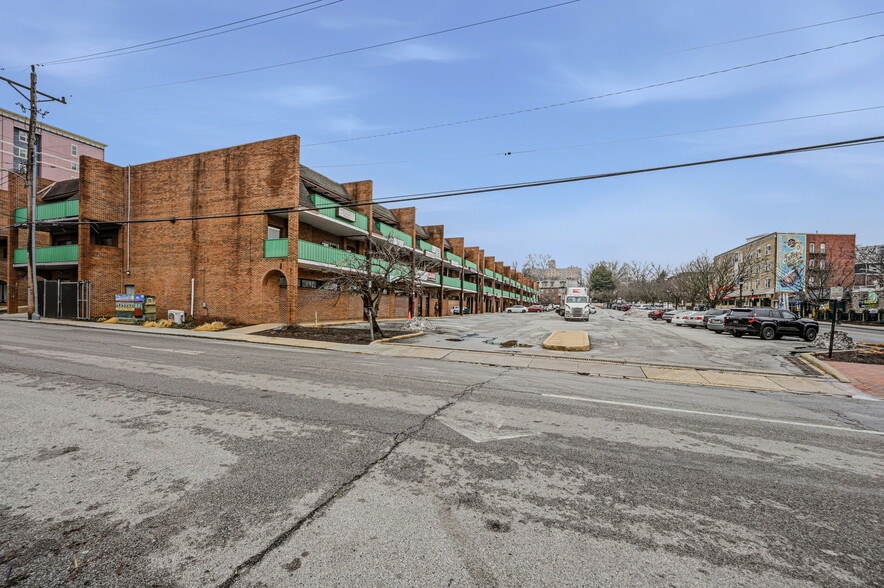 More Photos Of 1A Trolley Sq, Wilmington Storefront For Lease