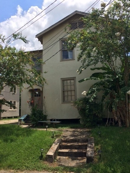 More Photos Of 3250 Carlotta St, Baton Rouge Apartments For Sale