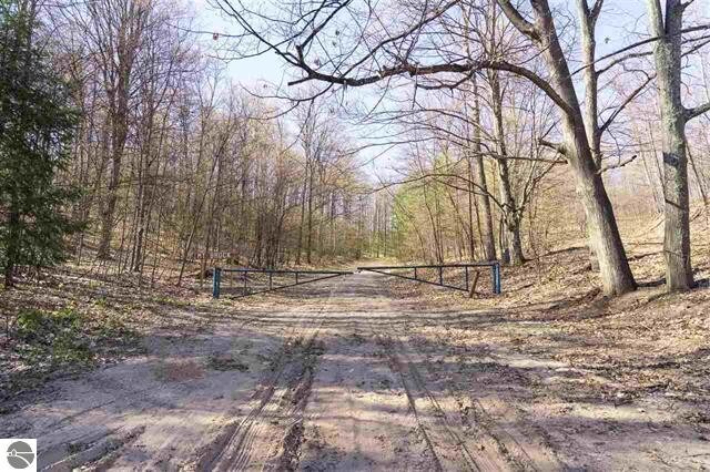 More Photos Of 0 Timberlee Dr, Traverse City Land For Sale