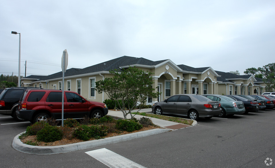 Primary Photo Of 6912 W Linebaugh Ave, Tampa Medical For Lease