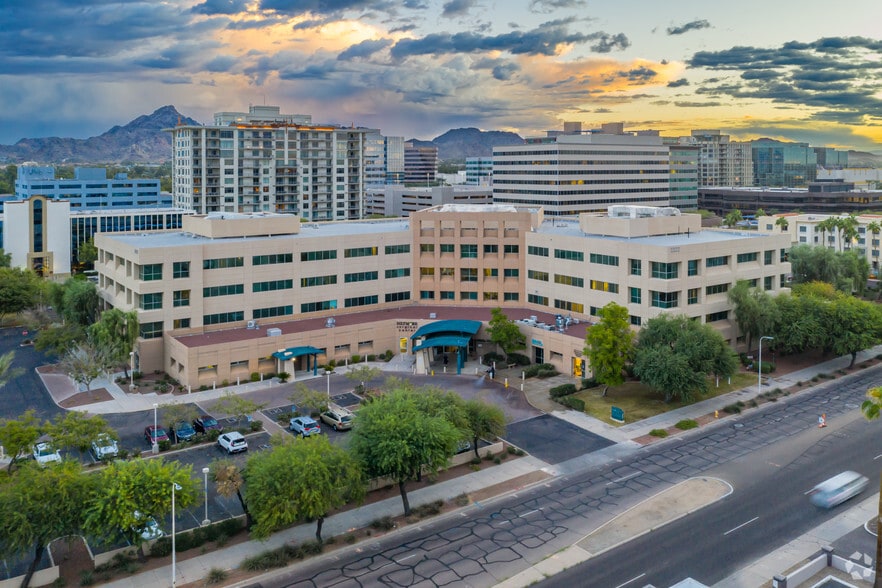More Photos Of 2222 E Highland Ave, Phoenix Medical For Lease