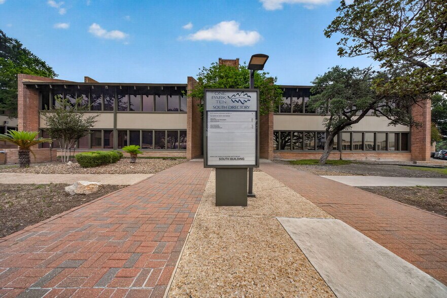 More Photos Of 6800 Park Ten Blvd, San Antonio Unknown For Lease