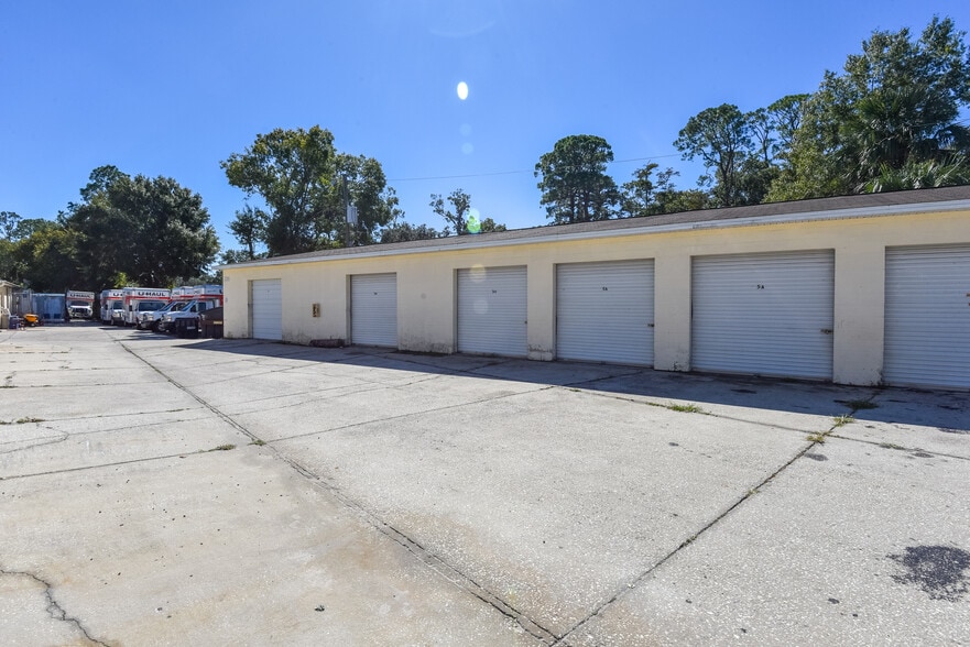 More Photos Of 703 S State St S, Bunnell General Retail For Sale