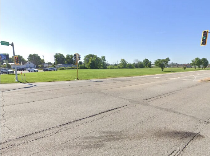 More Photos Of 2806 E Andrew Rd, Sherman Land For Lease