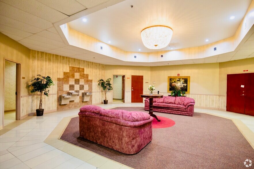 More Photos Of 117 International Dr, Morrisville Flex For Sale