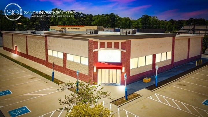 Primary Photo Of 8902 Geyer Springs Rd, Little Rock Drugstore For Sale