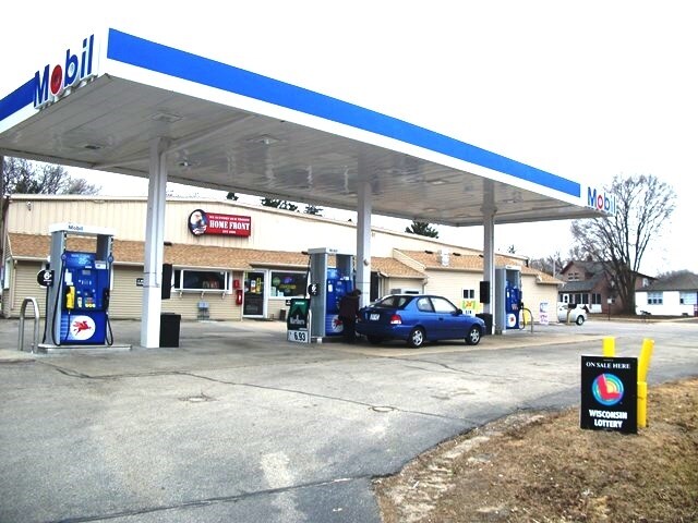 More Photos Of 200 Hwy 12, Camp Douglas General Retail For Sale