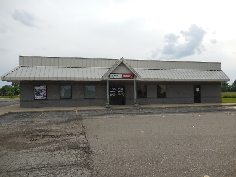 More Photos Of 3749 N Dixie Hwy, Monroe Medical For Lease