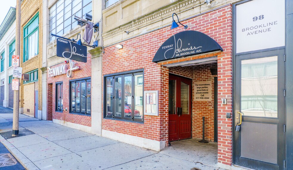 More Photos Of 96 Brookline Ave, Boston General Retail For Lease