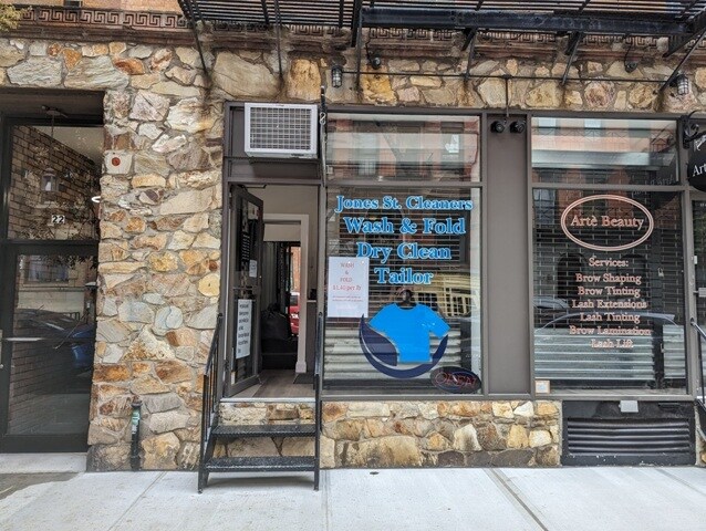 More Photos Of 22 Jones St, New York Apartments For Lease