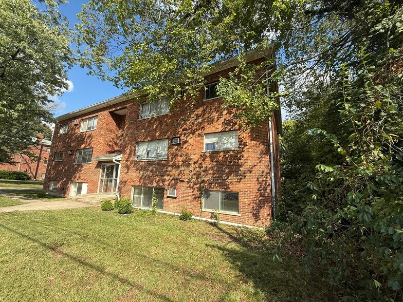 More Photos Of 944 Seton Ave, Cincinnati Apartments For Sale