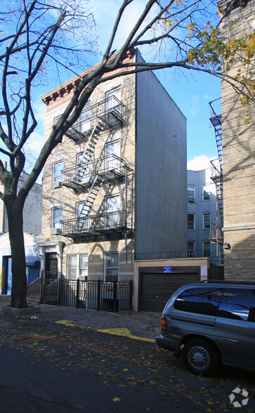 Primary Photo Of 2414 41st St, Long Island City Apartments For Sale