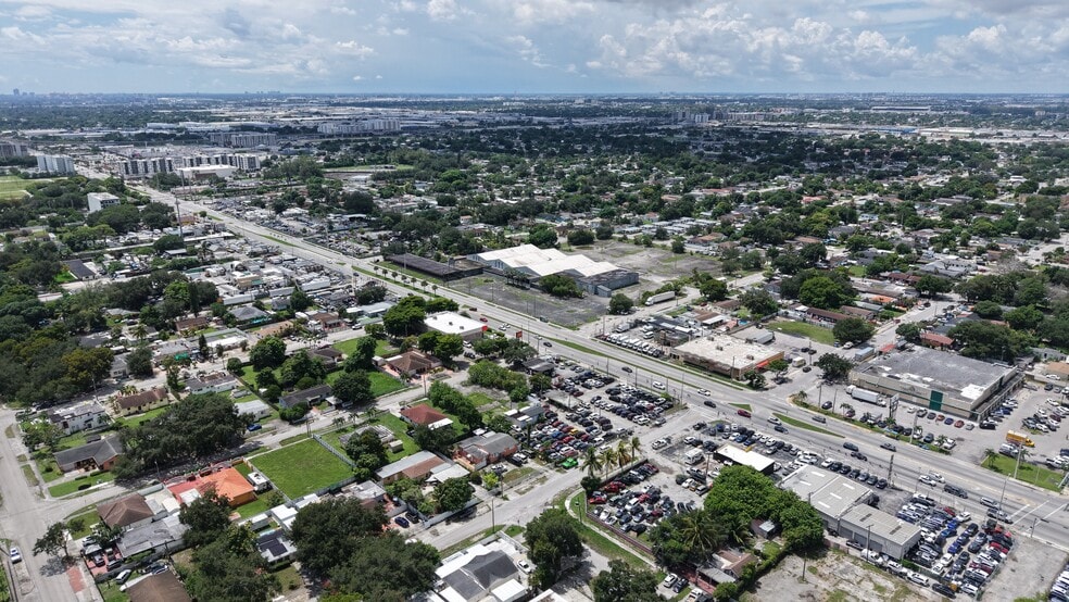 More Photos Of 9301 NW 27th Ave, Miami Auto Dealership For Sale