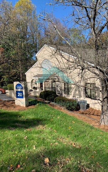 More Photos Of 20 W Colony Pl, Durham Office For Lease