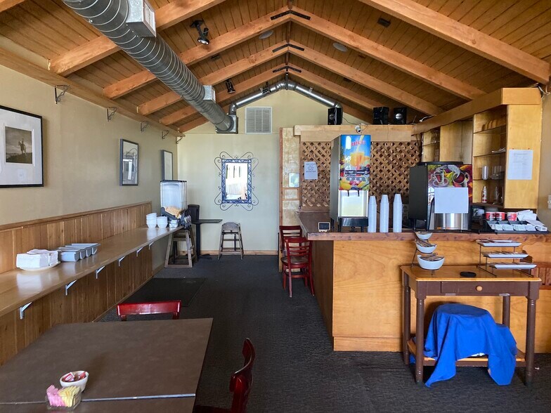 More Photos Of 781 AZ-80, Tombstone Hotel For Lease