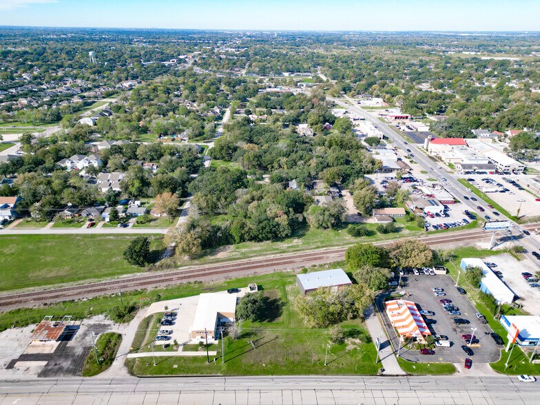 More Photos Of 2422 -2436 Main st, Pearland Land For Sale