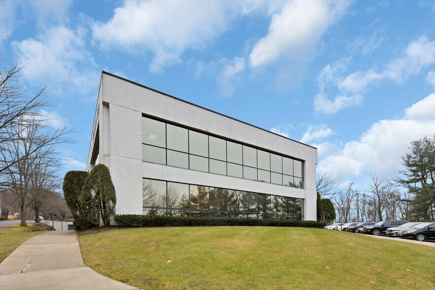 More Photos Of 1 Executive Blvd, Suffern Office For Sale