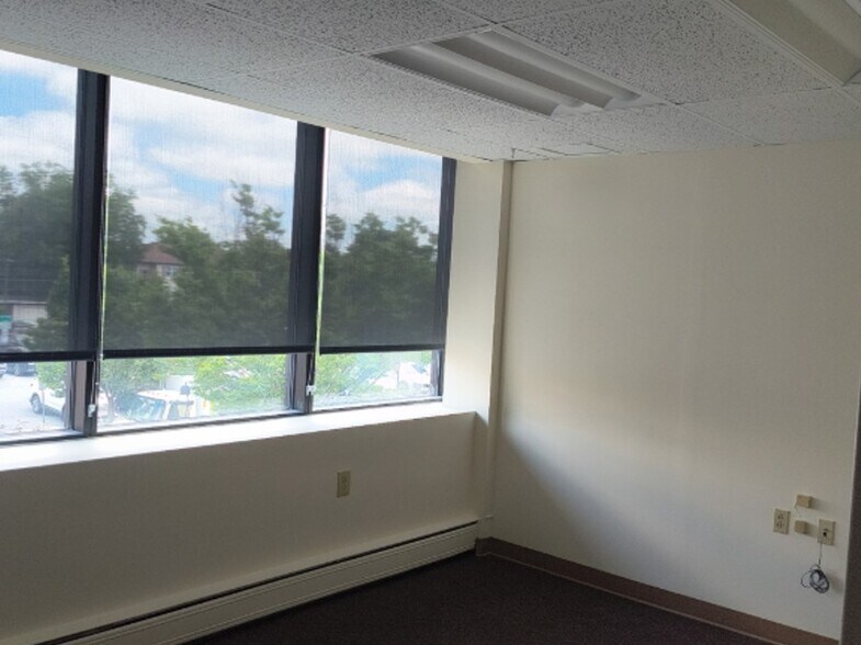 More Photos Of 44 E Broad St, Bethlehem Office For Lease