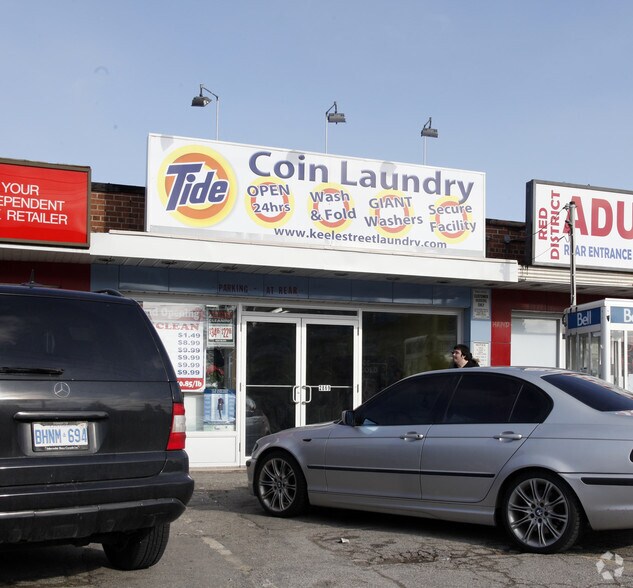 More Photos Of 2861-2875 Keele St, Toronto Department Store For Sale