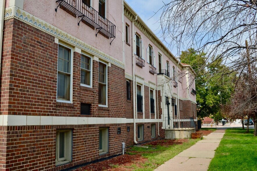 More Photos Of 1128 28th St, Denver Specialty For Sale