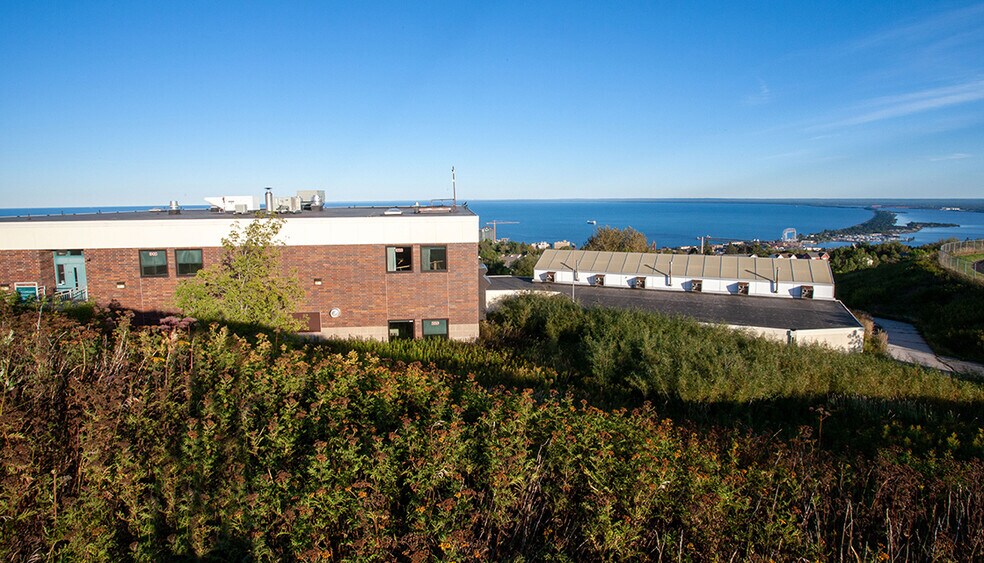 More Photos Of 802 E Central Entrance, Duluth Schools For Lease