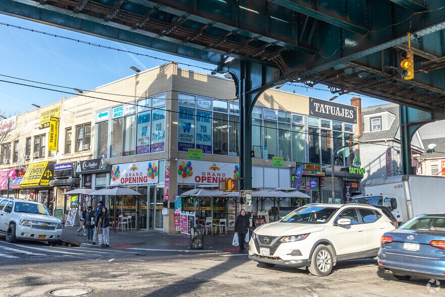 More Photos Of 104-01 Roosevelt Ave, Corona Storefront Retail Office For Lease