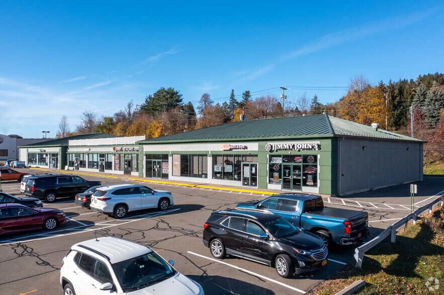 Primary Photo Of 3951 Vestal Pky E, Vestal Township Unknown For Lease