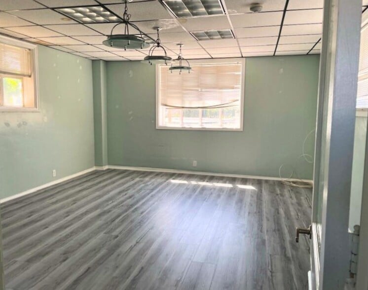 More Photos Of 5608 Soto St, Huntington Park Light Manufacturing For Lease