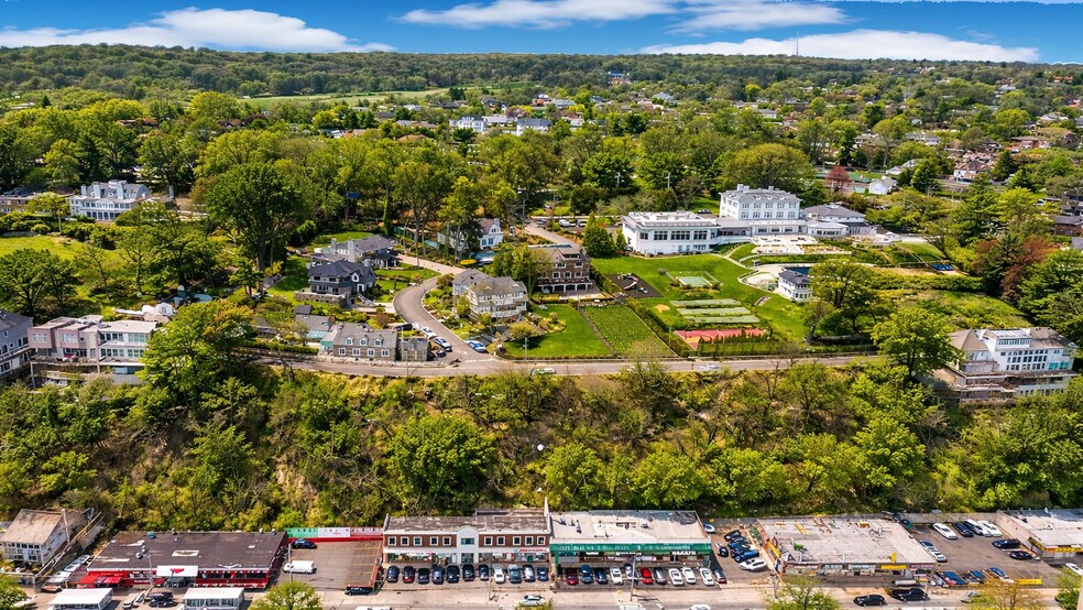 More Photos Of 150 Flagg Pl, Staten Island Land For Sale