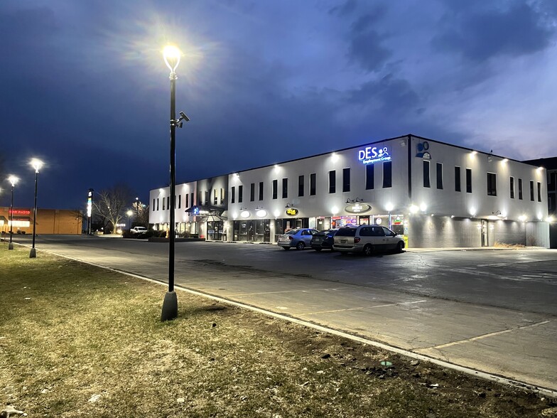 More Photos Of 1300 Cummins Rd, Des Moines General Retail For Lease