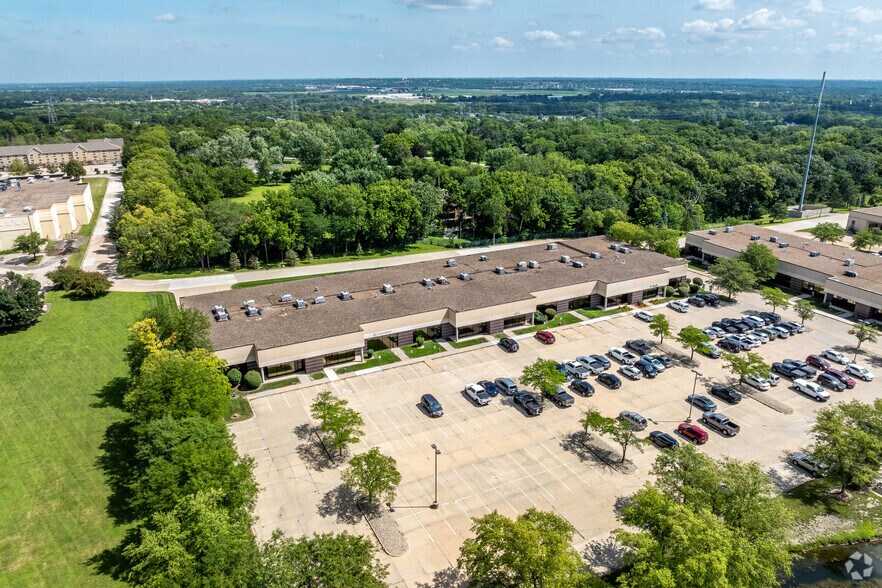 More Photos Of 8191 Birchwood Ct, Johnston Flex For Sale