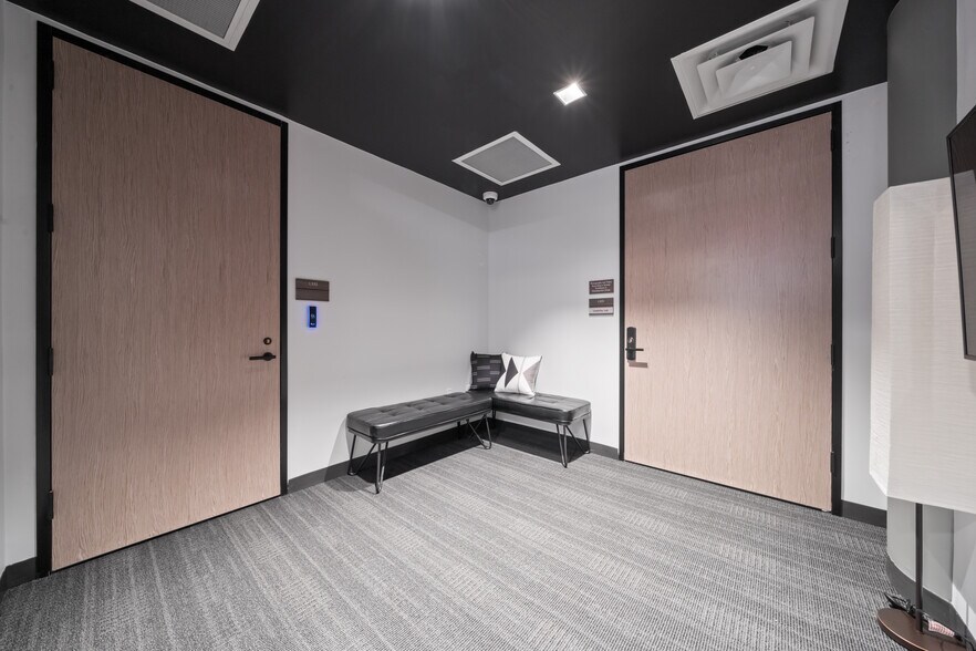 More Photos Of 7620 Guadalupe St, Austin Office For Lease