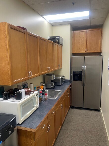 More Photos Of 476 Heritage Park Blvd, Layton Office For Lease